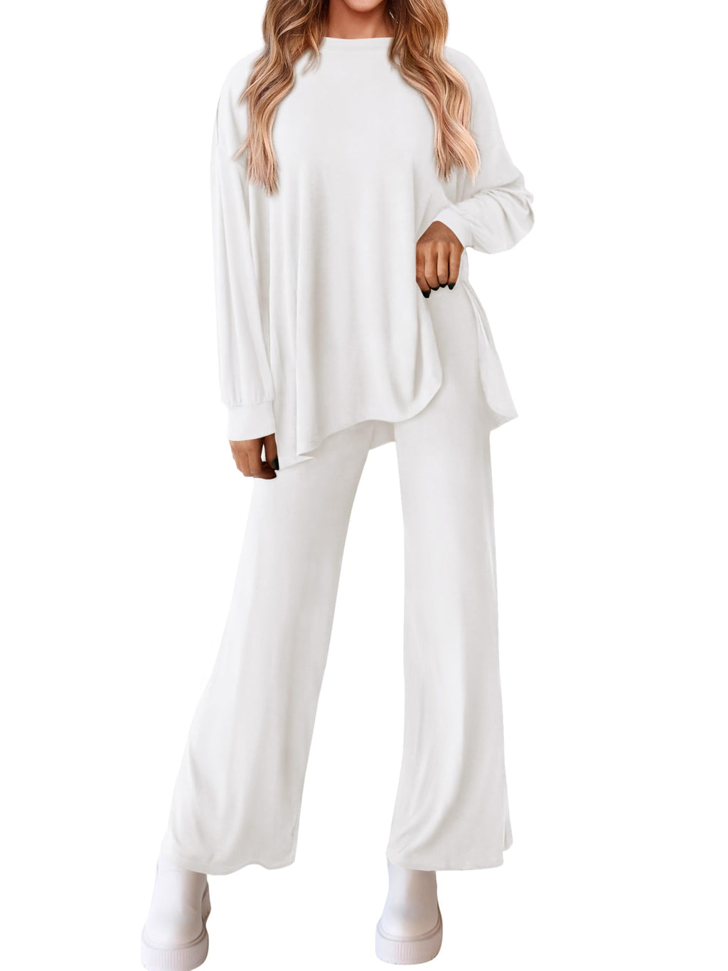 women's lounge set with long sleeve top and wide-leg pants – view 7