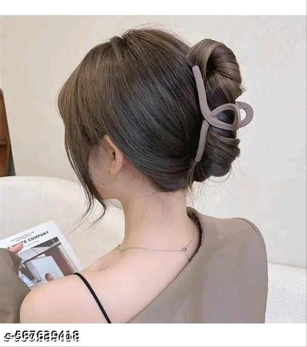 Matte Hair Claw Clips – view 4